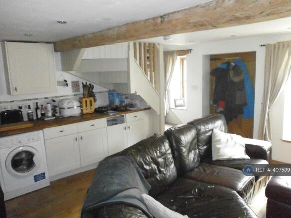 Kitchen/Living Area
