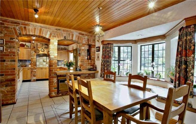 Kitchen/Breakfast