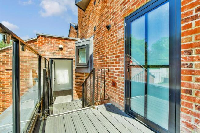 External Lifestyle Photograph