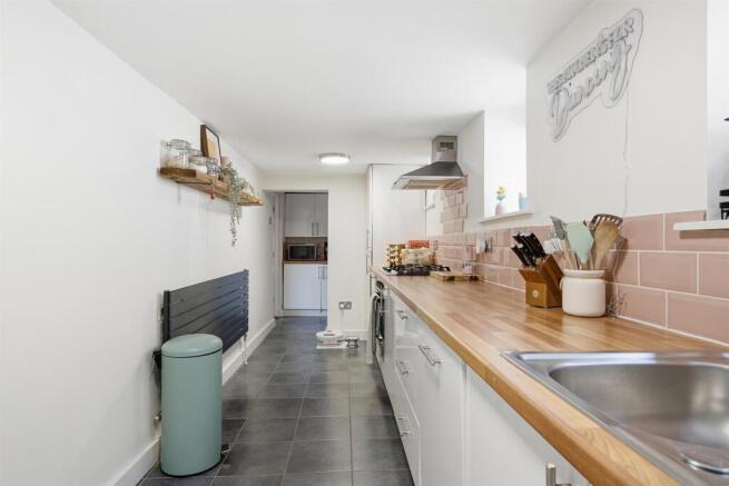3 bed Cottage for sale Image 5