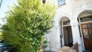 7, Blakemore Road, London SW16 1NH