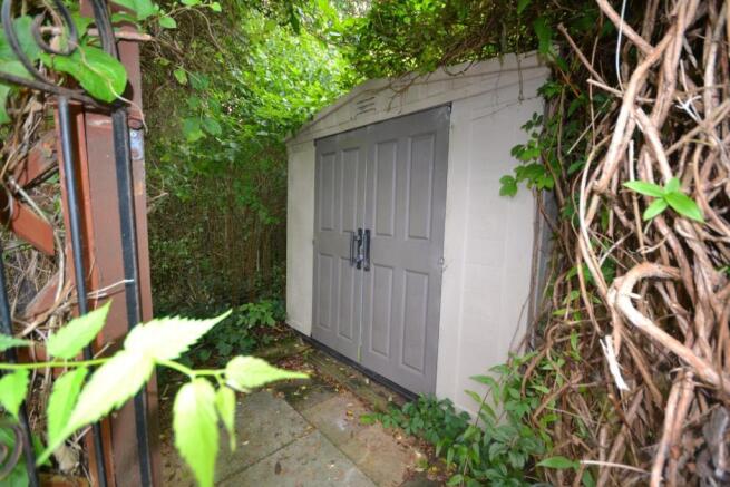 GARDEN STORAGE SHED