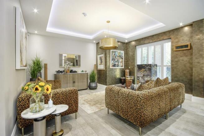 Open-Plan Kitchen/Dining/Drawing Room