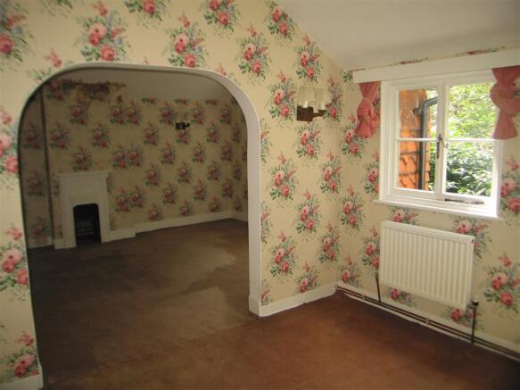 Bed 1 Plus Dressing Room