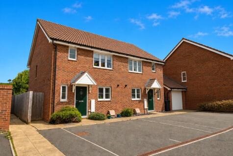 Chardon Close, Chivenor, Barnstaple