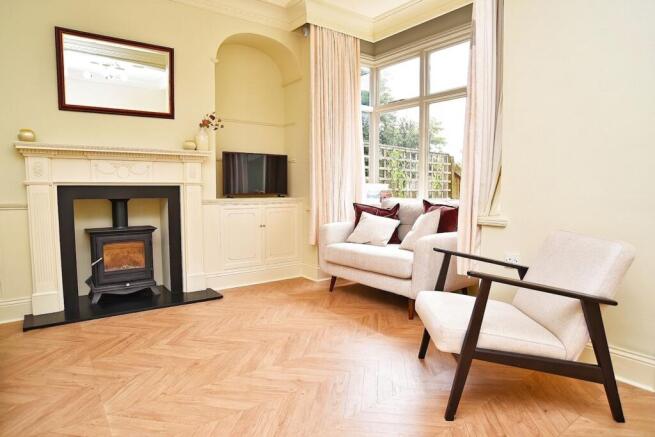 3 bed Semi-Detached for sale Image 8