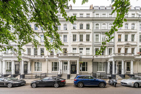 Cornwall Gardens, London, SW7
