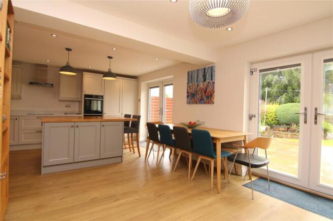 Dining/Kitchen