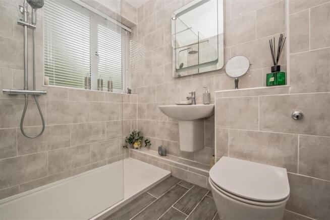 3 bed Semi-Detached for sale Image 10