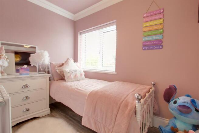 BEDROOM 4 (REAR)