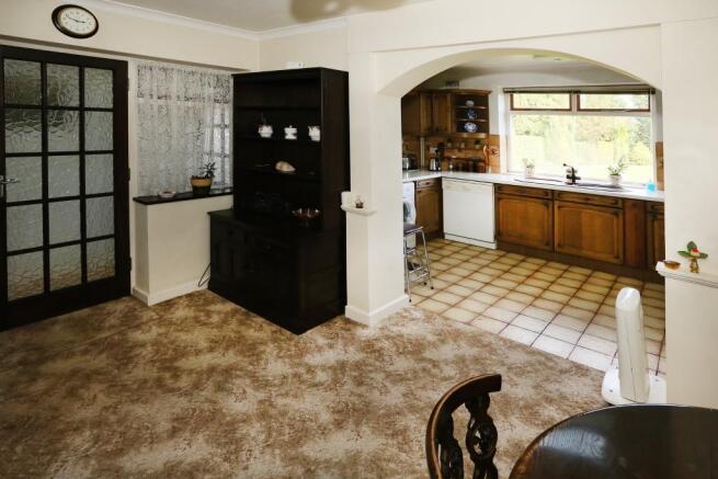 Breakfast Room
