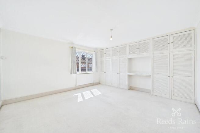 3 bed House to rent Image 10