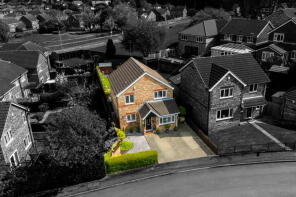 11, Willow Bank Drive, Pontefract WF8 2WQ
