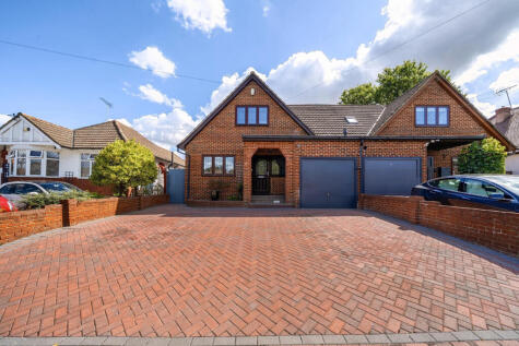 Summerhouse Drive, Bexley, DA5