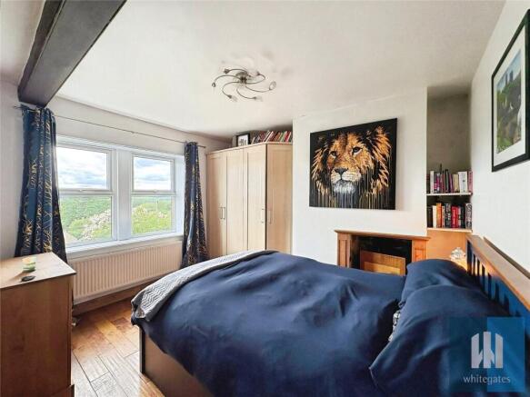 2 bed Terraced for sale Image 11