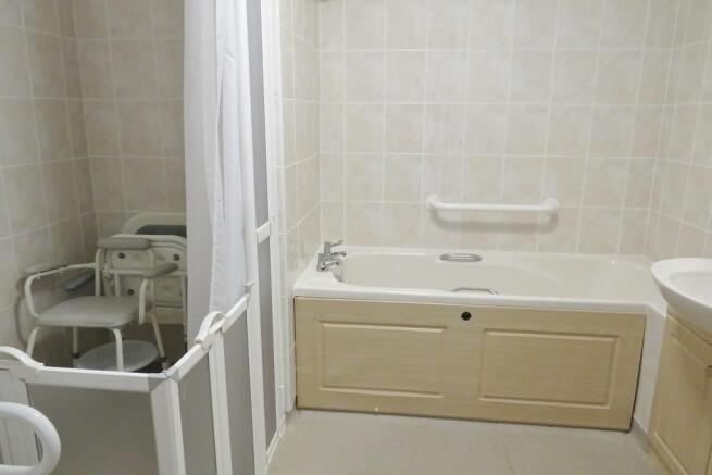 Wet/Bathroom