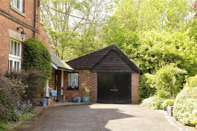 GARAGE AND WORKSHOP