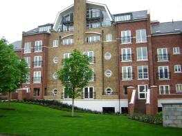 38, Aveley House, Iliffe Close, Reading RG1 2QF