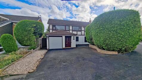 Alcester Road, Hollywood,