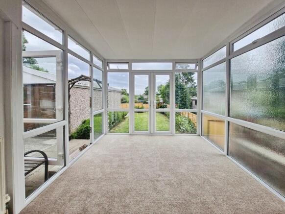 3 bed Semi-Detached for sale Image 3