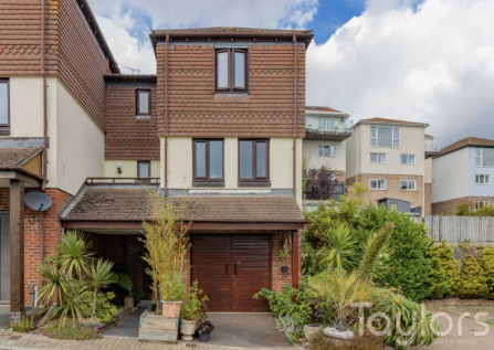 Mariners Way, Preston, Paignton
