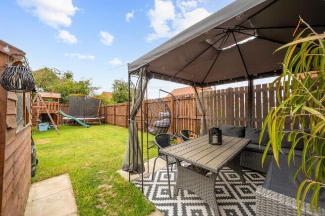 2 bed Semi-Detached for sale Image 9