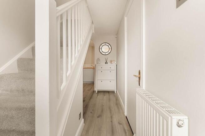 2 bed Town House for sale Image 2