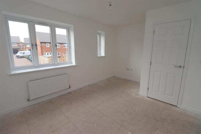 2 bed House for sale Image 7