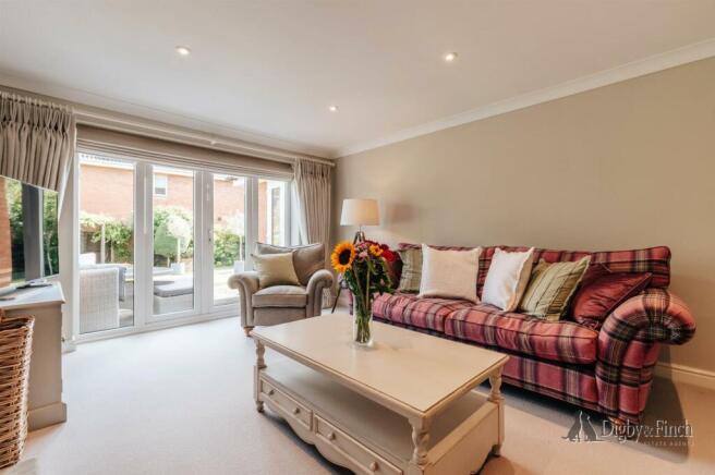 3 Witchley Close -23.jpg