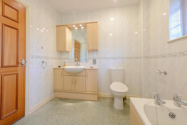8405129-interior06-800.jpg