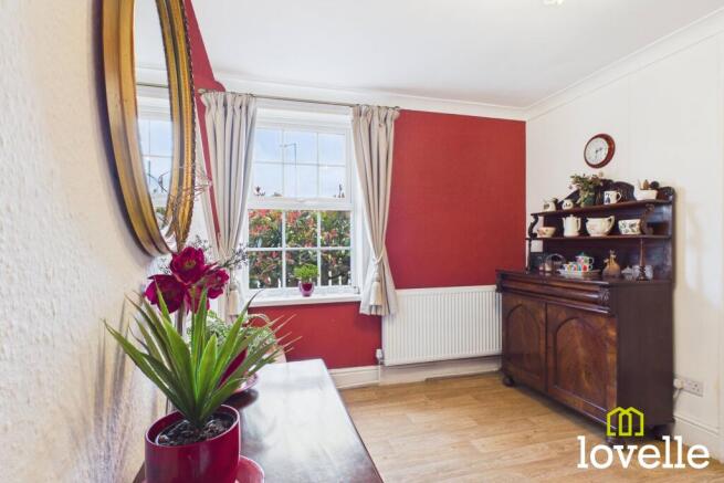 3 bed Detached for sale Image 11