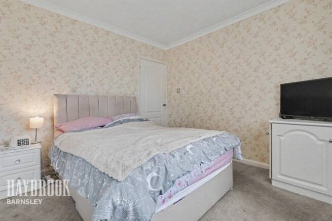 3 bed Detached Bungalow for sale Image 9