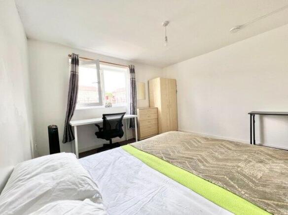 room-6-6-ivy-road-e16-1nj-1064842