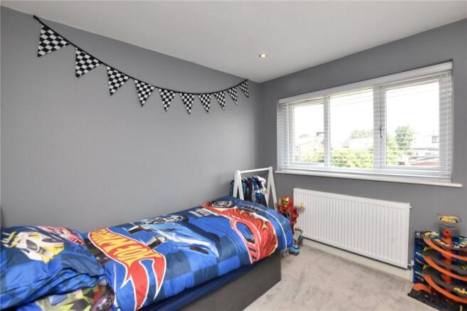 3 bed Semi-Detached for sale Image 12