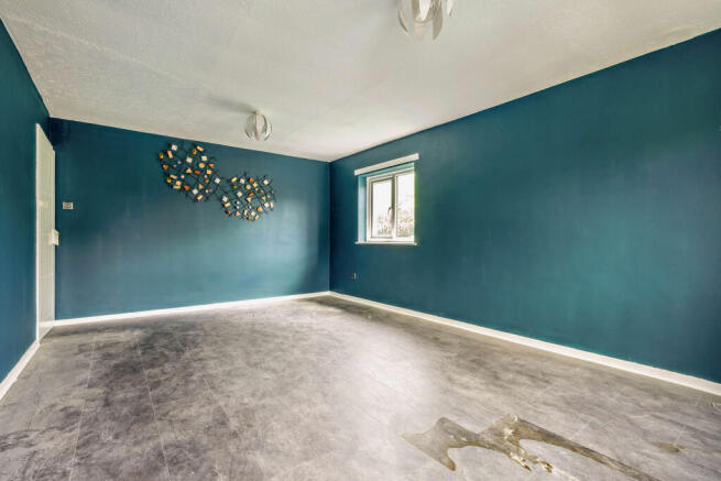 4 bed Detached for sale Image 10
