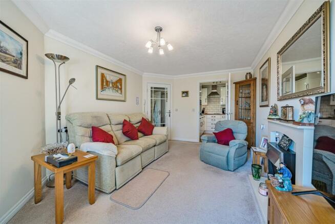 Living Room.jpg