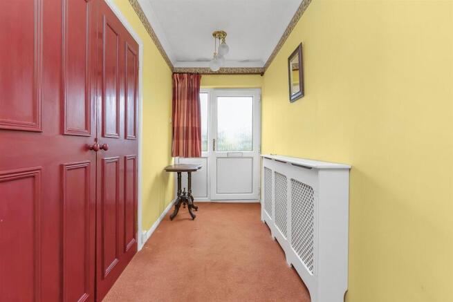 Oatlands, Church Drive