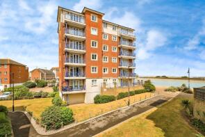 78, Barbuda Quay, Eastbourne BN23 5TT