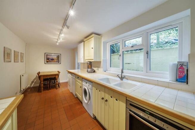 Kitchen 2