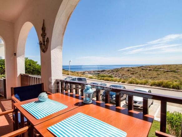 Apartment with pool and sea views in Son Parc