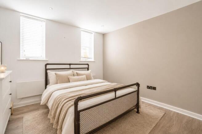 2 bed Apartment for sale Image 11