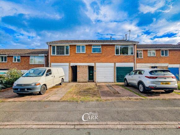 1-bed flat on Longacres, Rawnsley, Cannock, £125,000