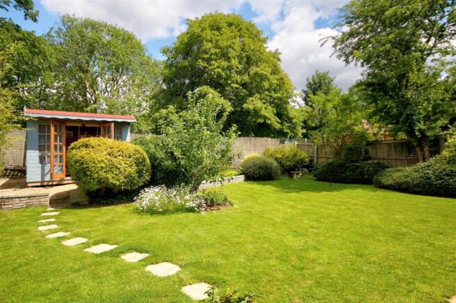 Garden 2.jpg