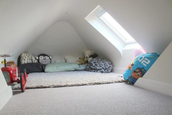 BEDROOM 2 PLAY AR...