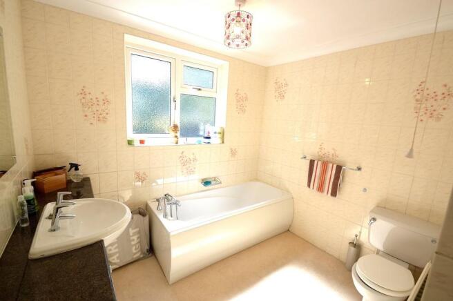 Photo 24