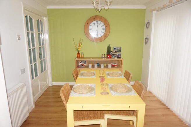 Dining room.JPG