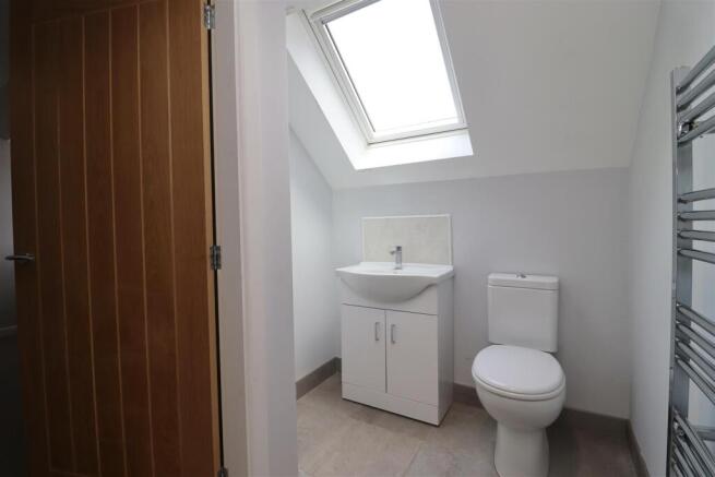 2 bed Apartment for sale Image 8