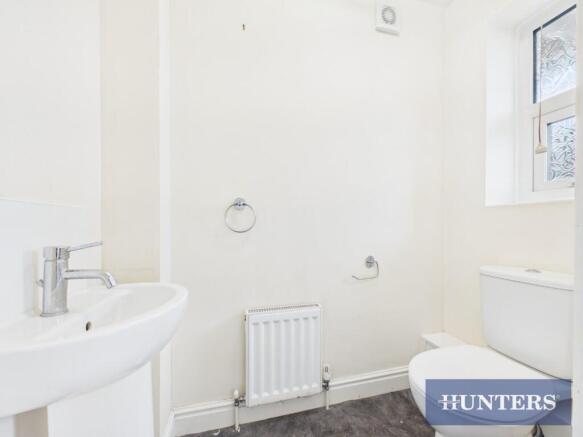 4 bed Detached for sale Image 6