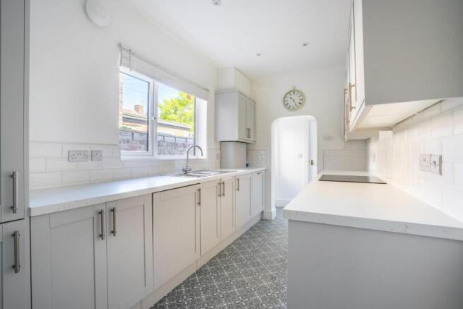 2 bed Terraced for sale Image 6