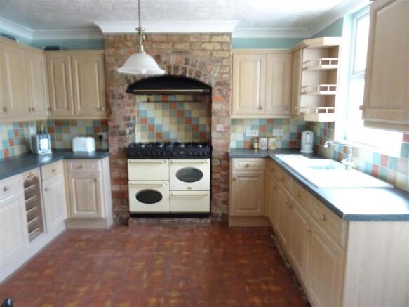 Fitted Kitchen